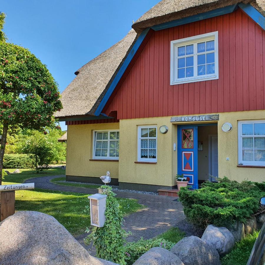 "Kombuese" By Ferienhaus Strandgut Born Exterior photo